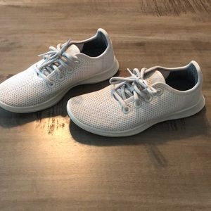 Allbirds- Women’s Tree Runners in White- US Size 7